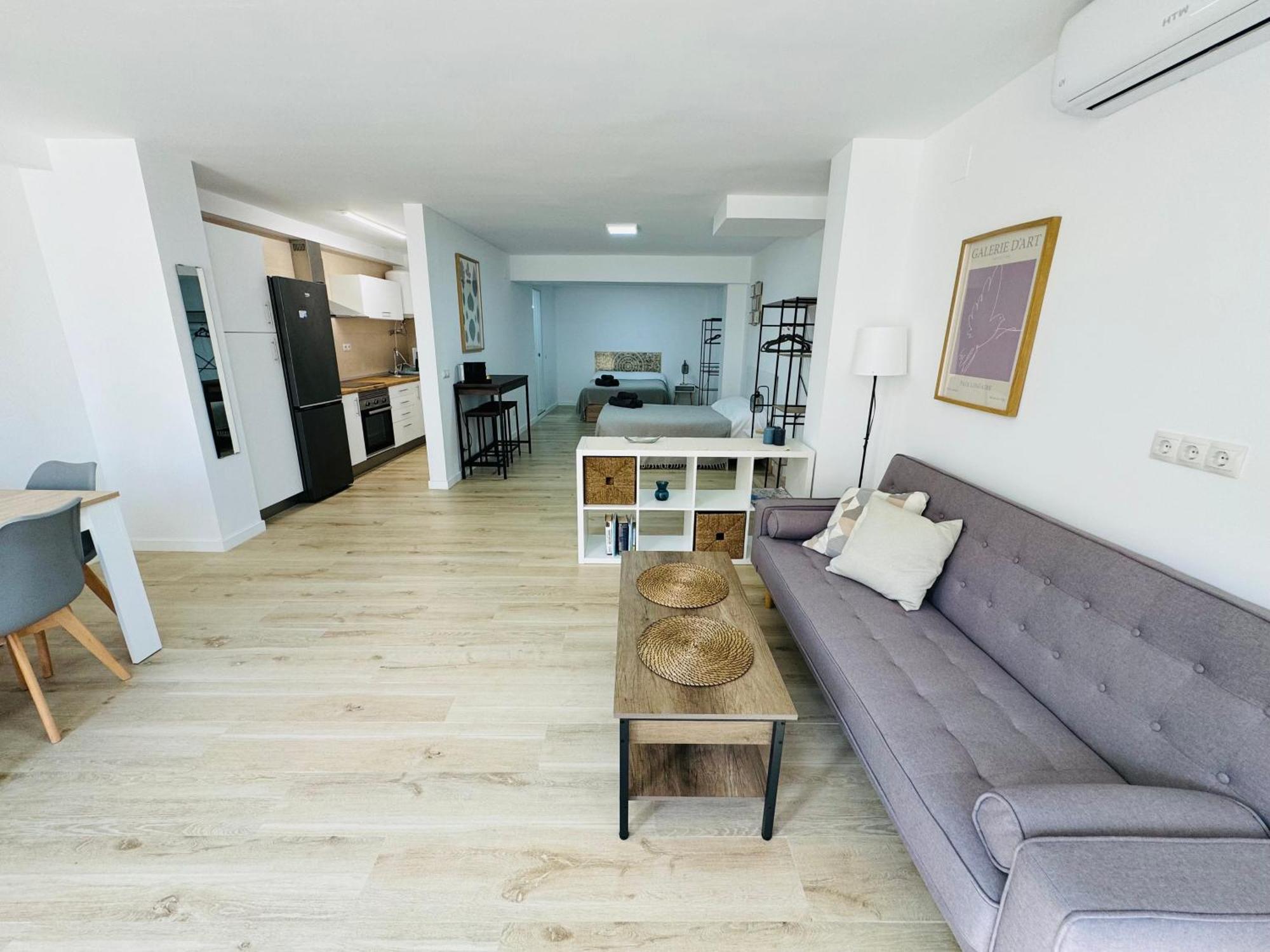 Loft La Nogalera Apartment ตอร์เรโมลิโนส ภายนอก รูปภาพ